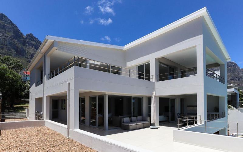 5 Bedroom Property for Sale in Camps Bay Western Cape